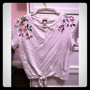 Beautifully embroidered white shirt!